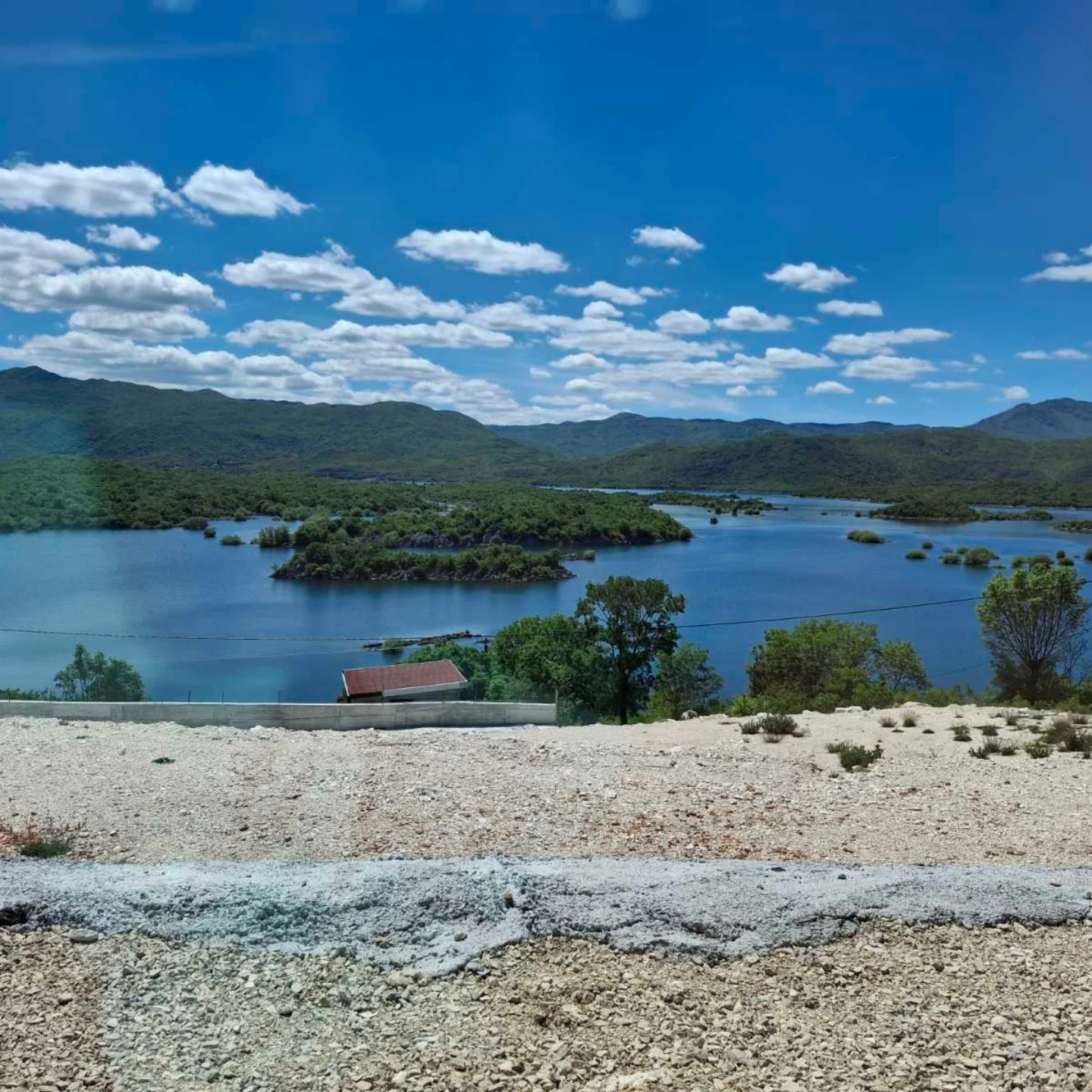 Vikend uz Slano jezero — vikendica za odmor – slika 3